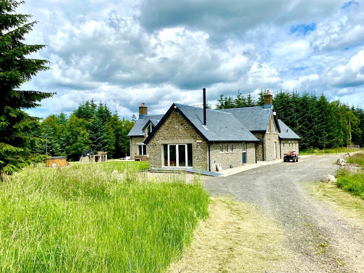 The Lodge At Muir Estate Thornhill  Екстериор снимка