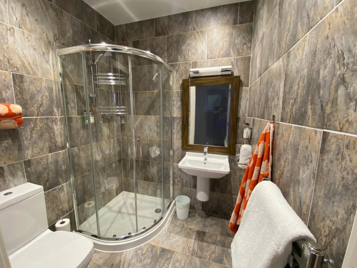 The Lodge At Muir Estate Thornhill  Екстериор снимка